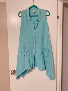 Match Point Blue Linen Asymmetrical Vest Size Small.